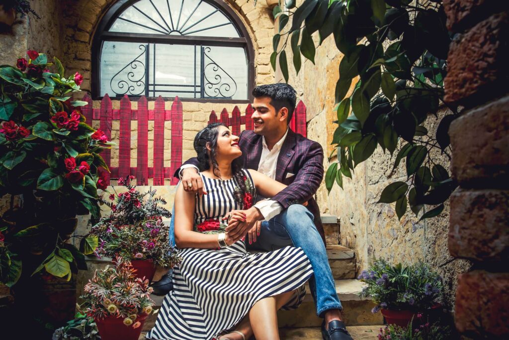 pre wedding shoot location in faridabad couple photos