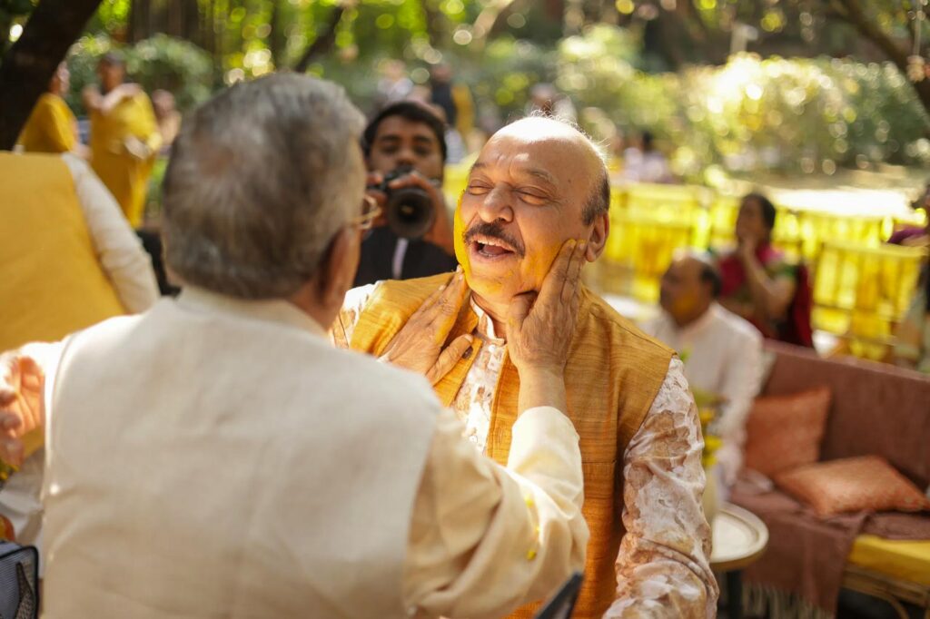 candid haldi moment