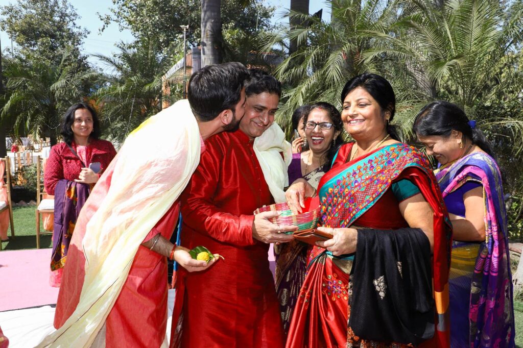 candid vs traditional wedding photography comparison at Indian wedding