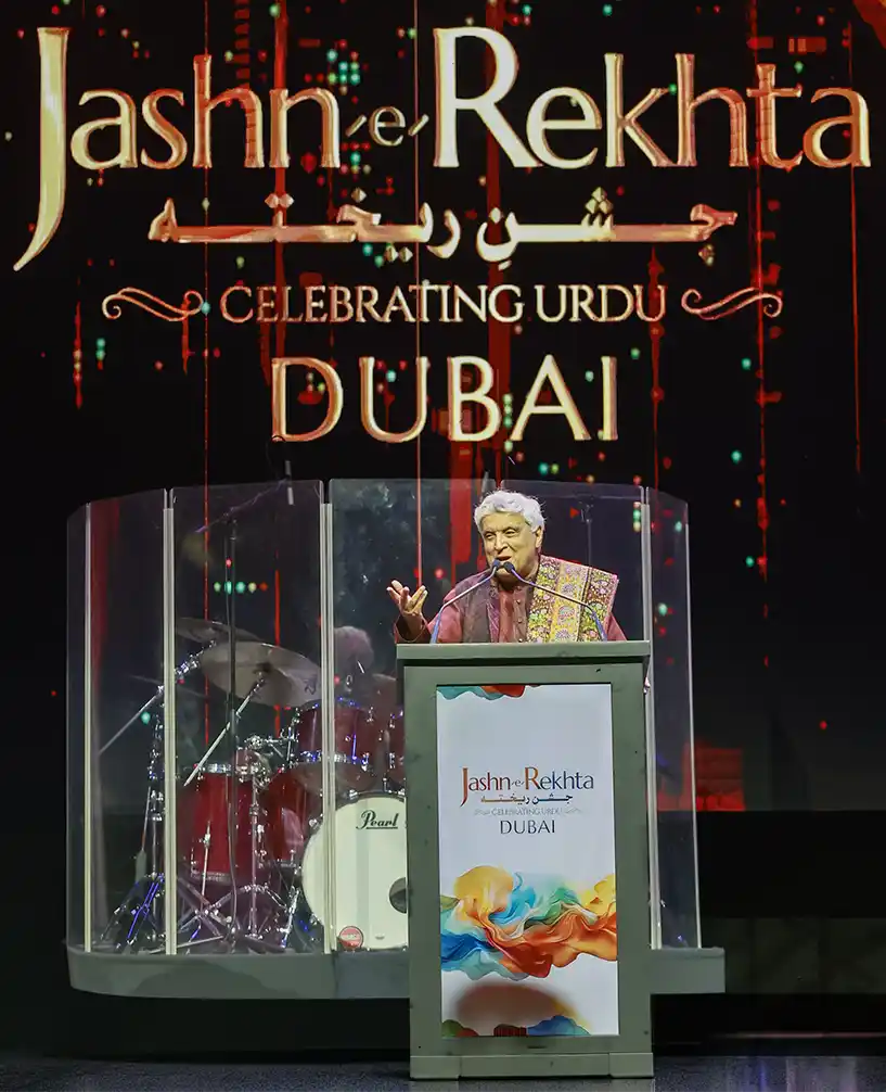 Javed Akhtar speaking at Jashn-e-Rekhta Dubai, photographed by Photosynthesis Photography Services.